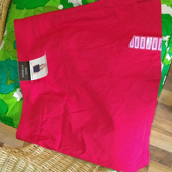 Rafaella Pants - Red Rafaella Comfort Skort